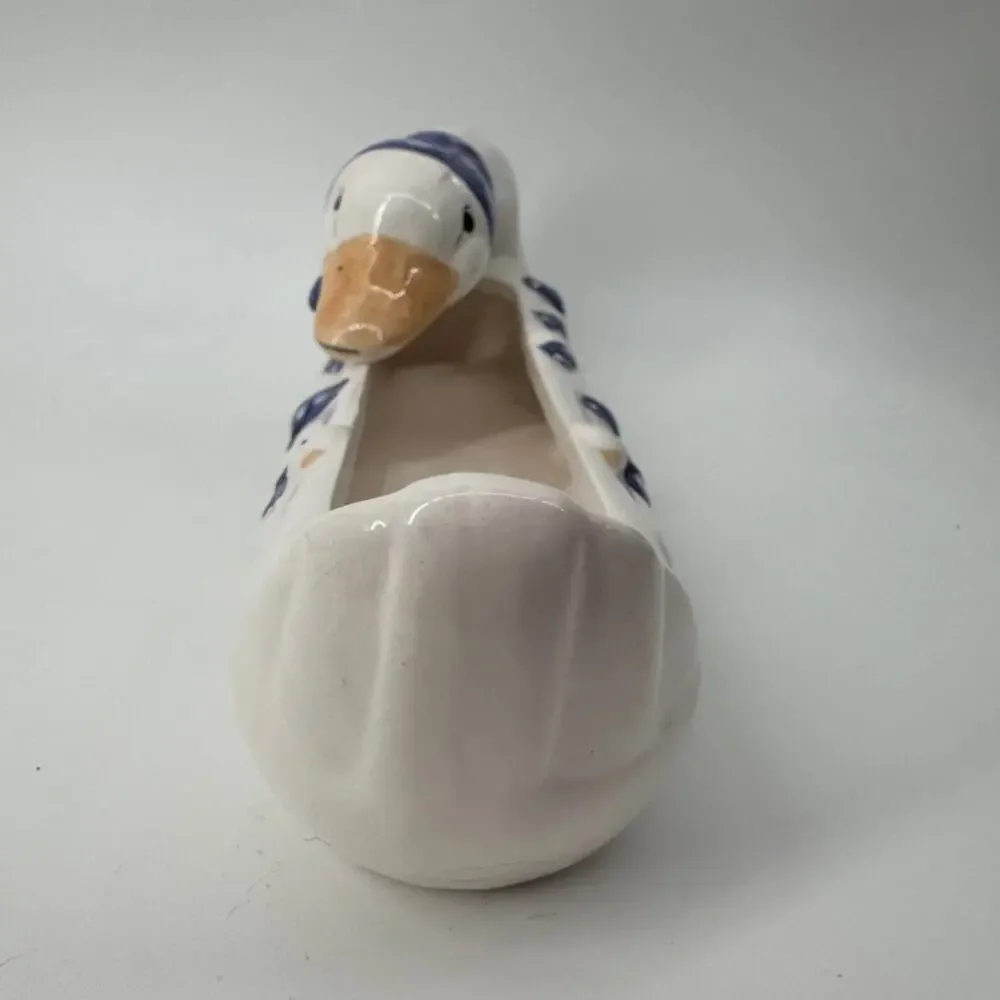 Vintage Goose Cracker Dish Ceramic Country Kitchen Blue Bonnet Goose Goslings